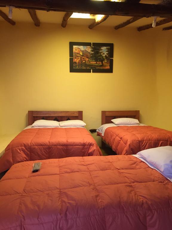 Rumi Sonqo Hostel 오얀따이땀보 외부 사진