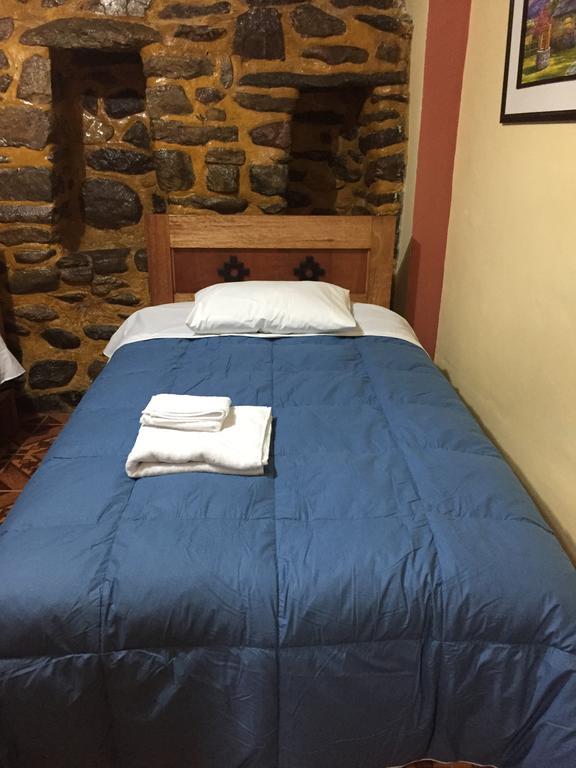 Rumi Sonqo Hostel 오얀따이땀보 외부 사진